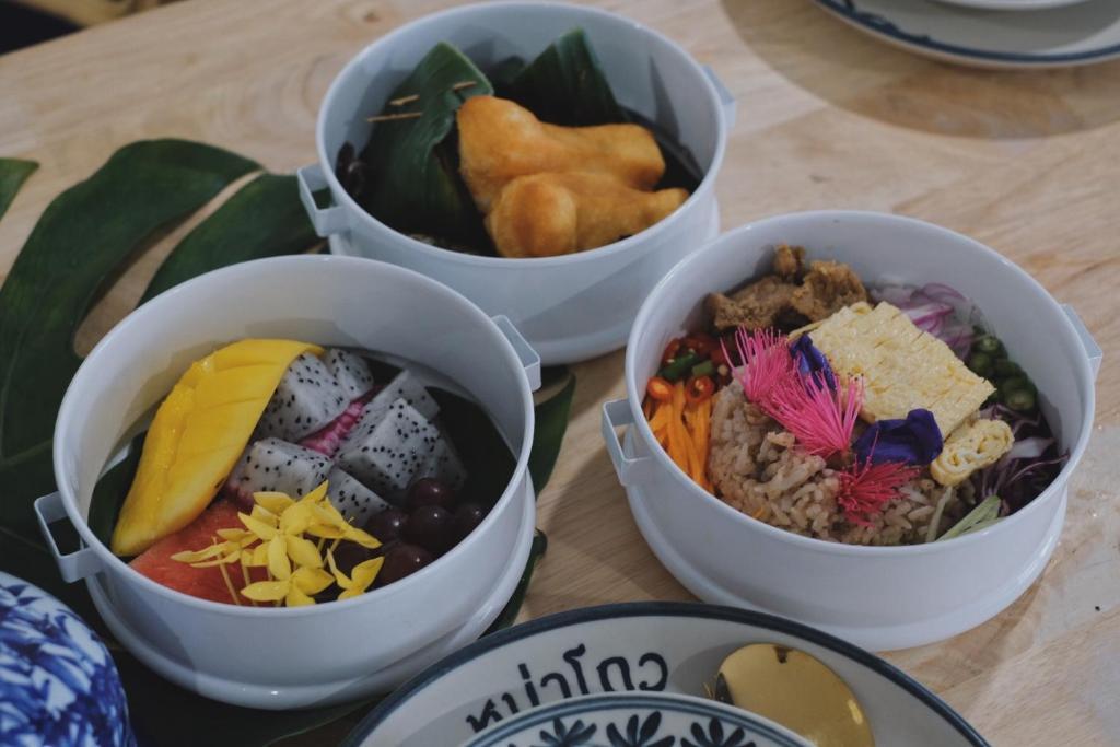 董里 马头旅馆和咖啡厅酒店 外观 照片
